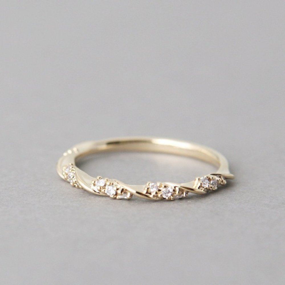 🔥14K Gold Plated Thin Twisted CZ Wedding Ring for Women, MLNN1117